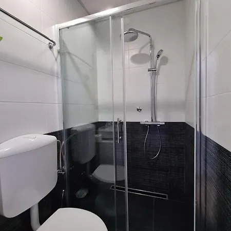 Nocleg ze śniadaniem Klaic 3*