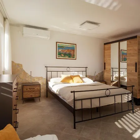 Klaic Bed & Breakfast