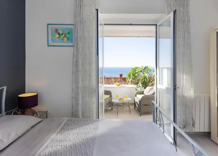 Couette-café Klaic 3*